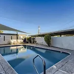 2Bd_Close To Phx Airport_Wi-Fi_Tvpool+Openkitchen